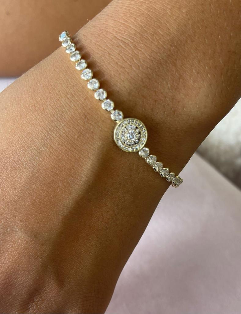 Dainty Bliss
